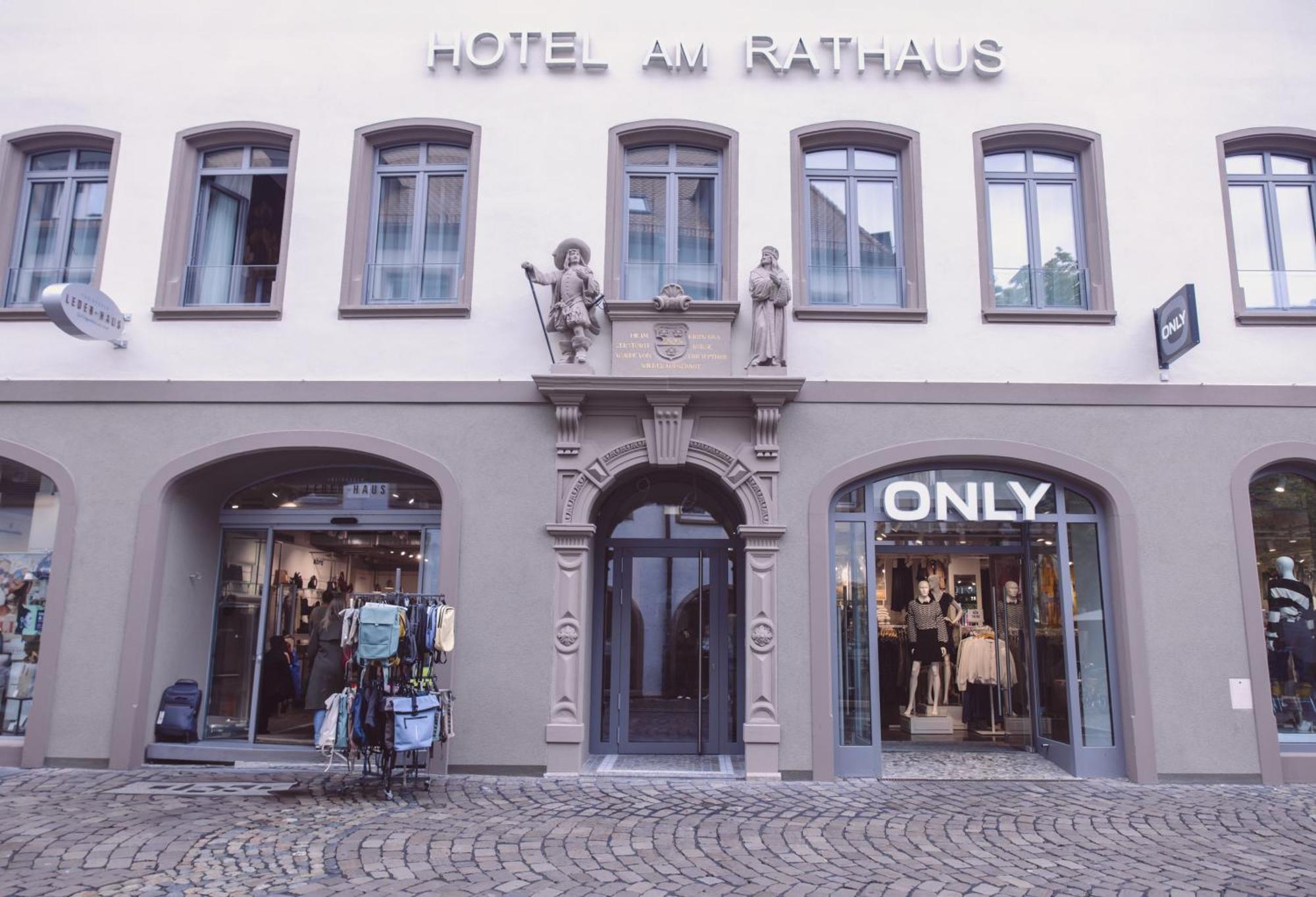 Hotel Am Rathaus فرايبورغ المظهر الخارجي الصورة